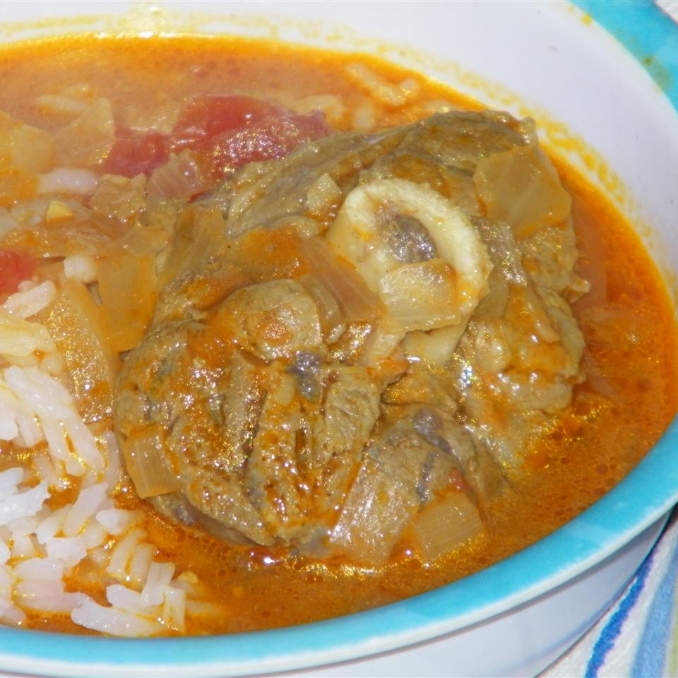 Kabritu Stoba (Dutch Antilles Goat Stew)