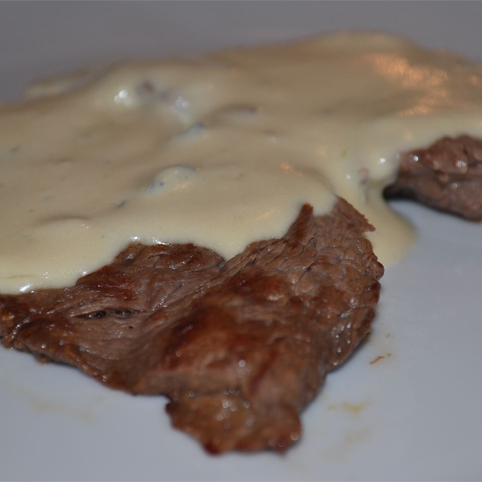 Keto Steak with Blue Cheese Sauce