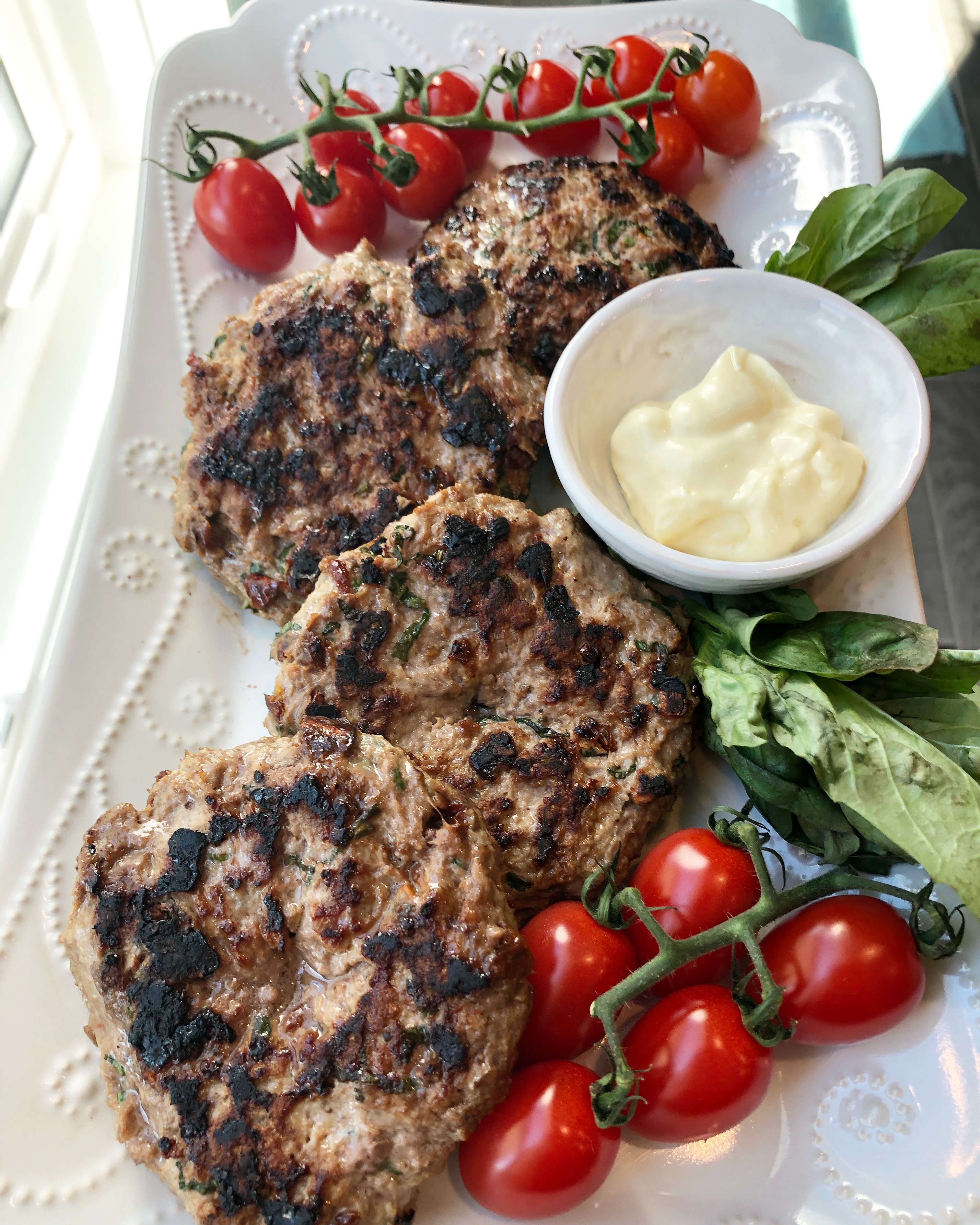 Lamb Burgers with Sun-Dried Tomatoes and Basil