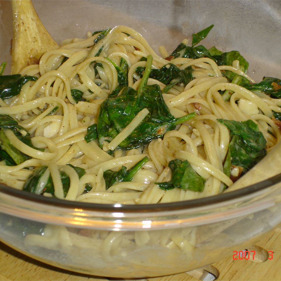 Linguine with Spinach and Brie