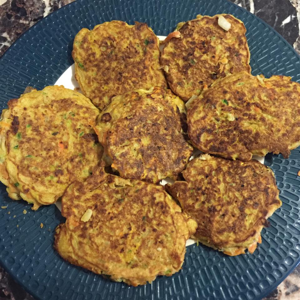Low-Cal Zucchini Pancakes with Low-Fat Basil Dressing