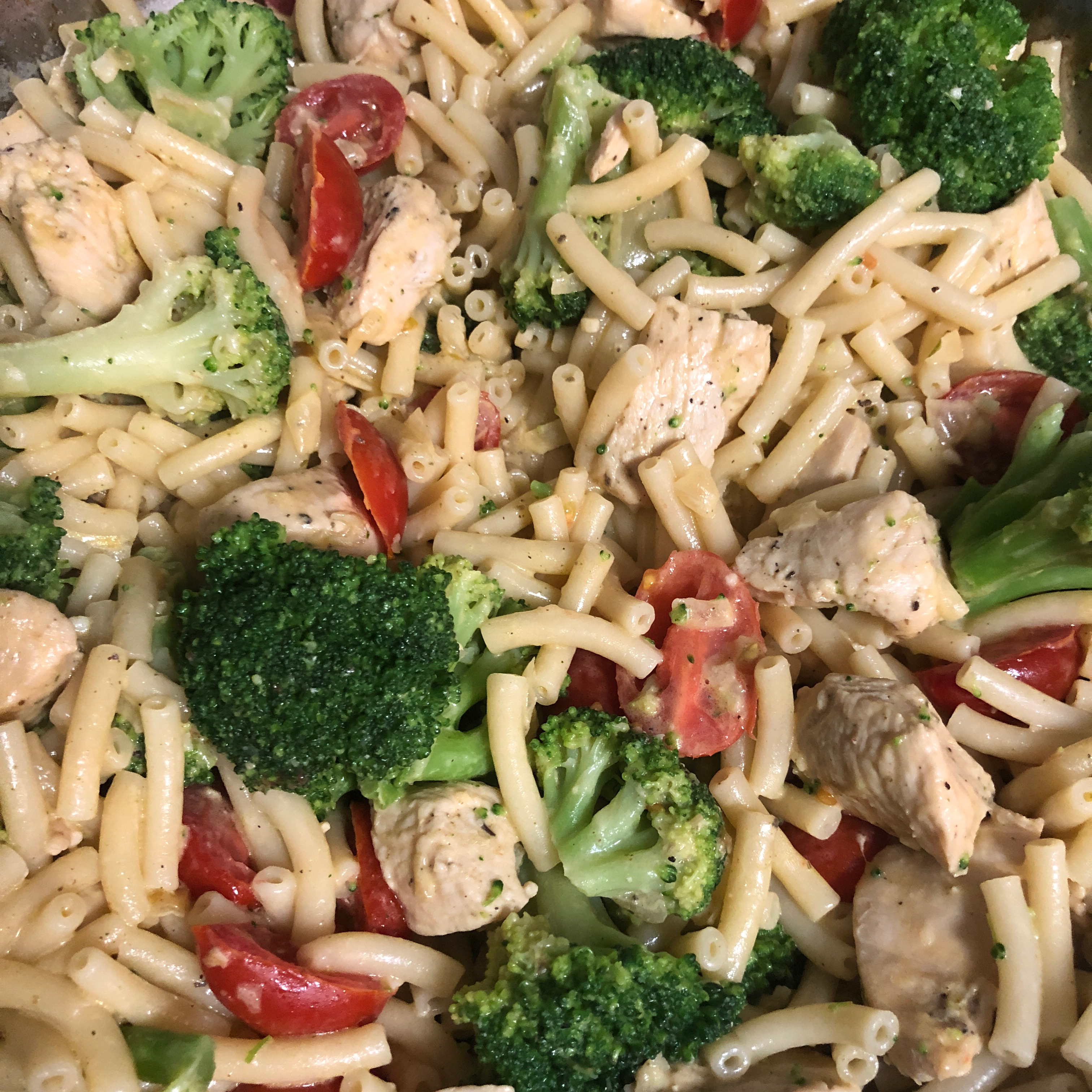 Macaroni and Cheese with Chicken and Broccoli