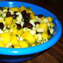 Mango Salsa with Corn and Black Beans