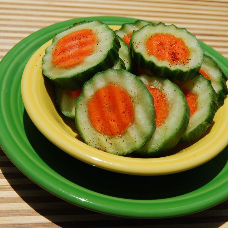 Mexican Cucumber and Carrot Salad