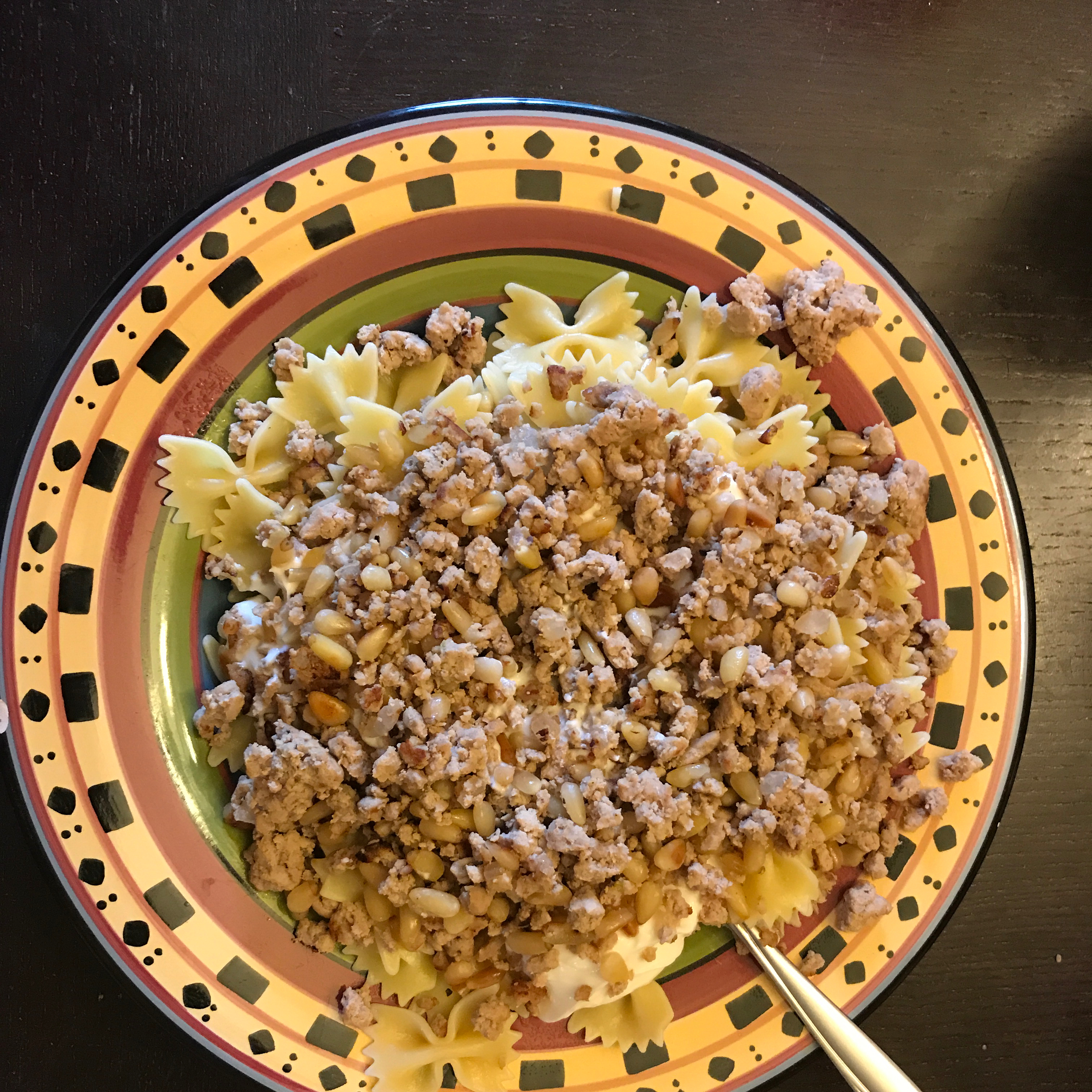 Middle Eastern Pasta With Yogurt and Pine Nuts