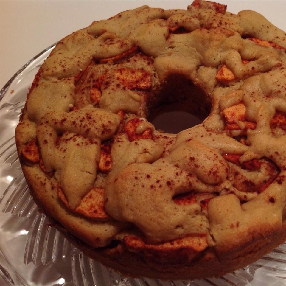 Moist Passover Apple Cake