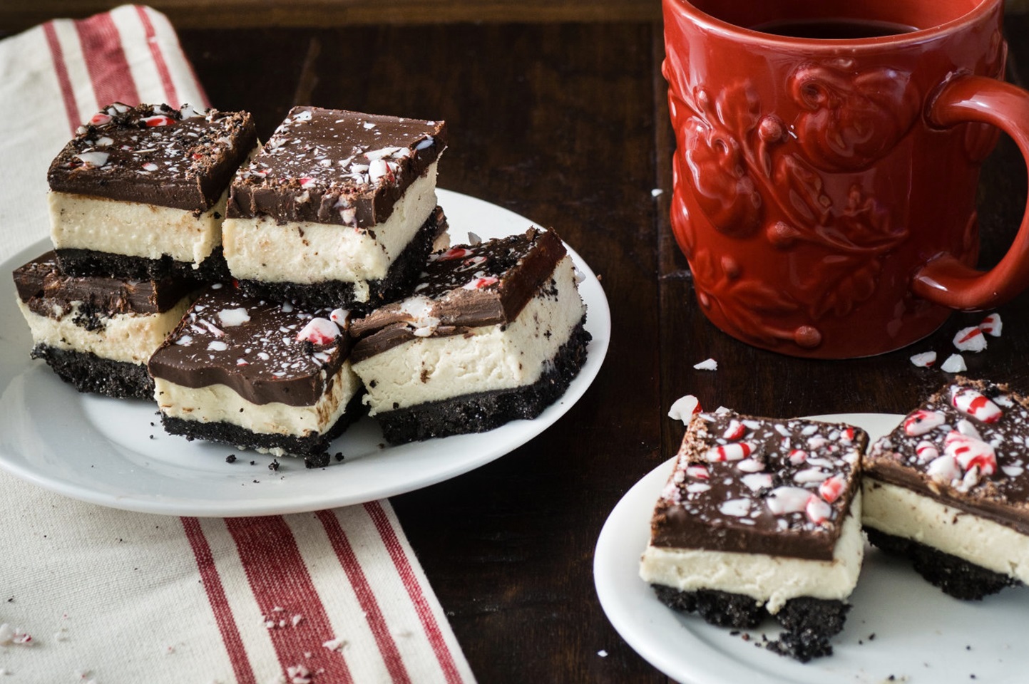 No-Bake Chocolate Peppermint Cheesecake Squares