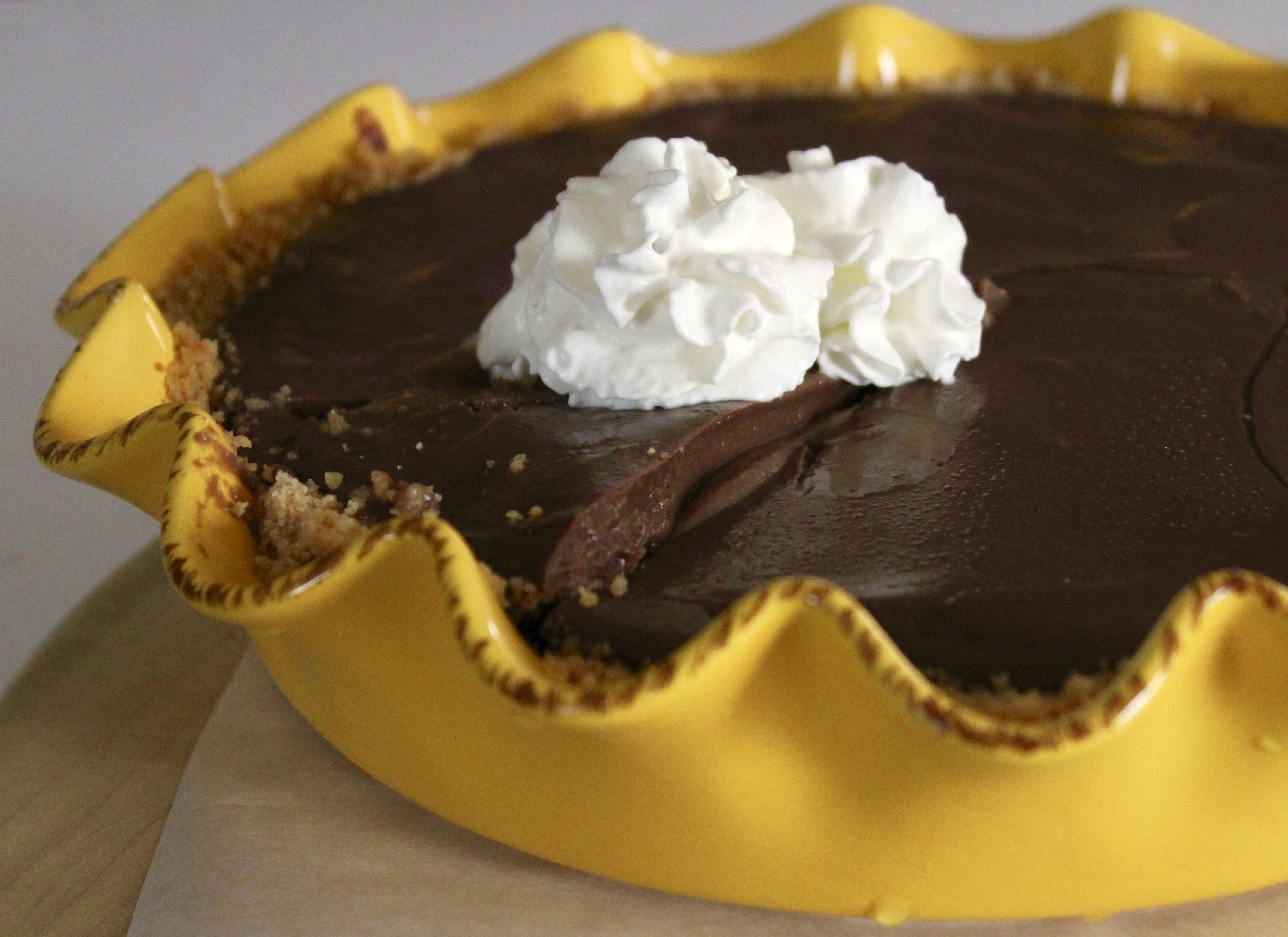 No-Bake Chocolate Pie