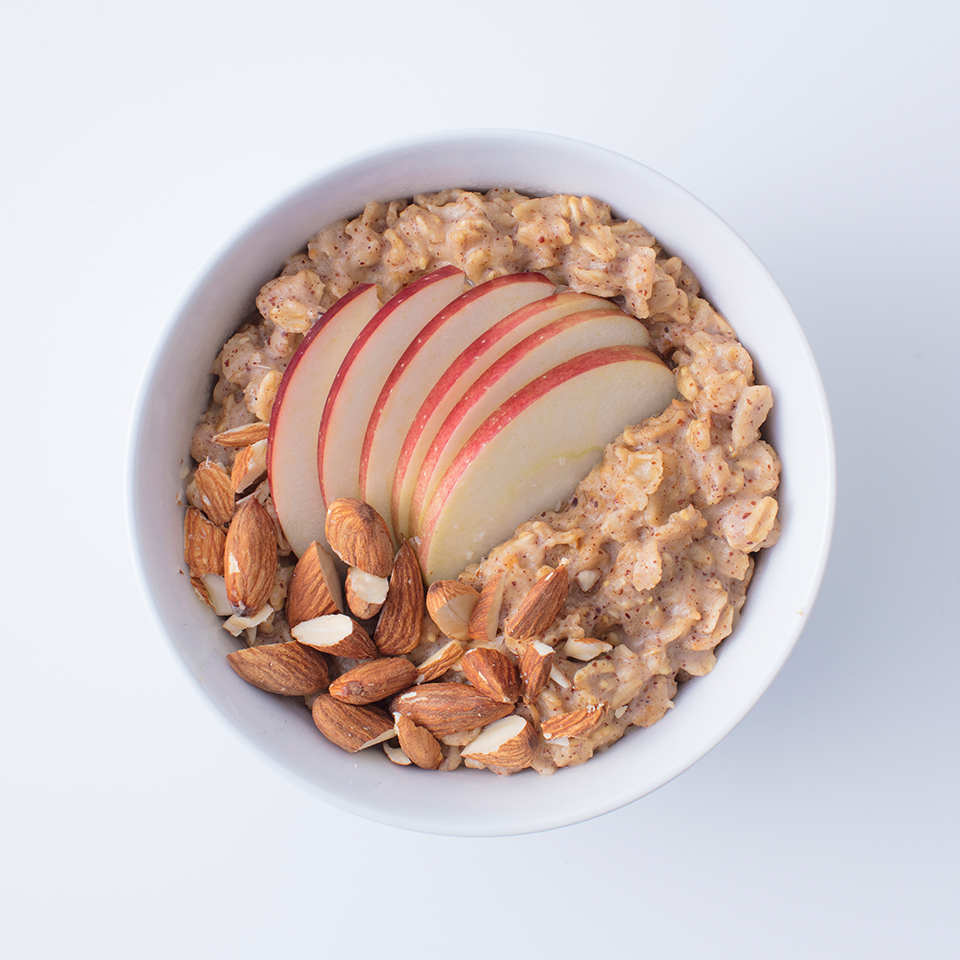 Oats and Spicy Nut Butter with Apples