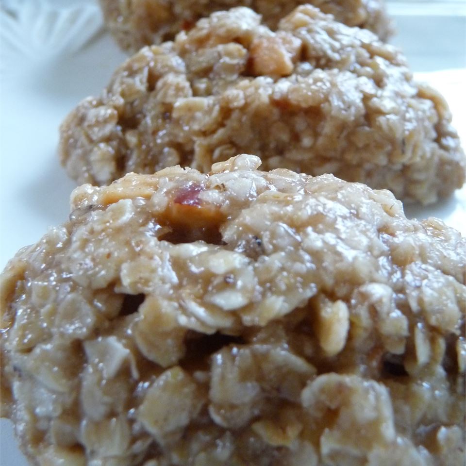 Peanut Butter and Honey No-Bake Cookies