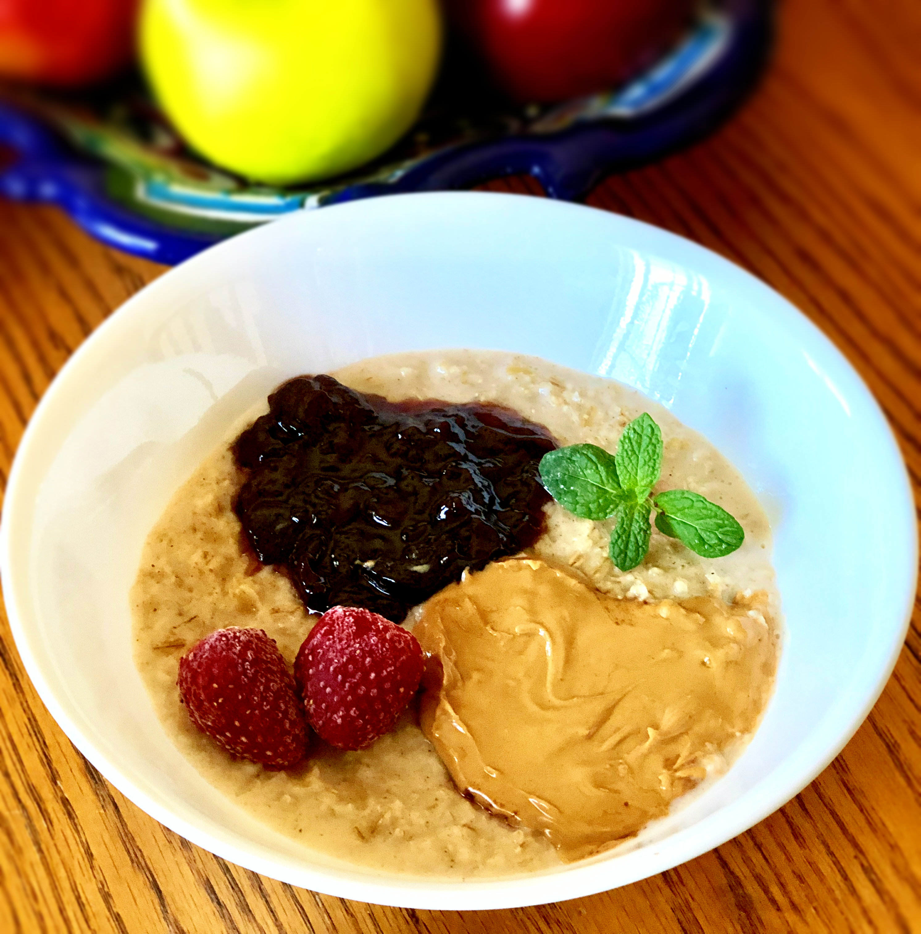 Peanut Butter and Preserves Oatmeal