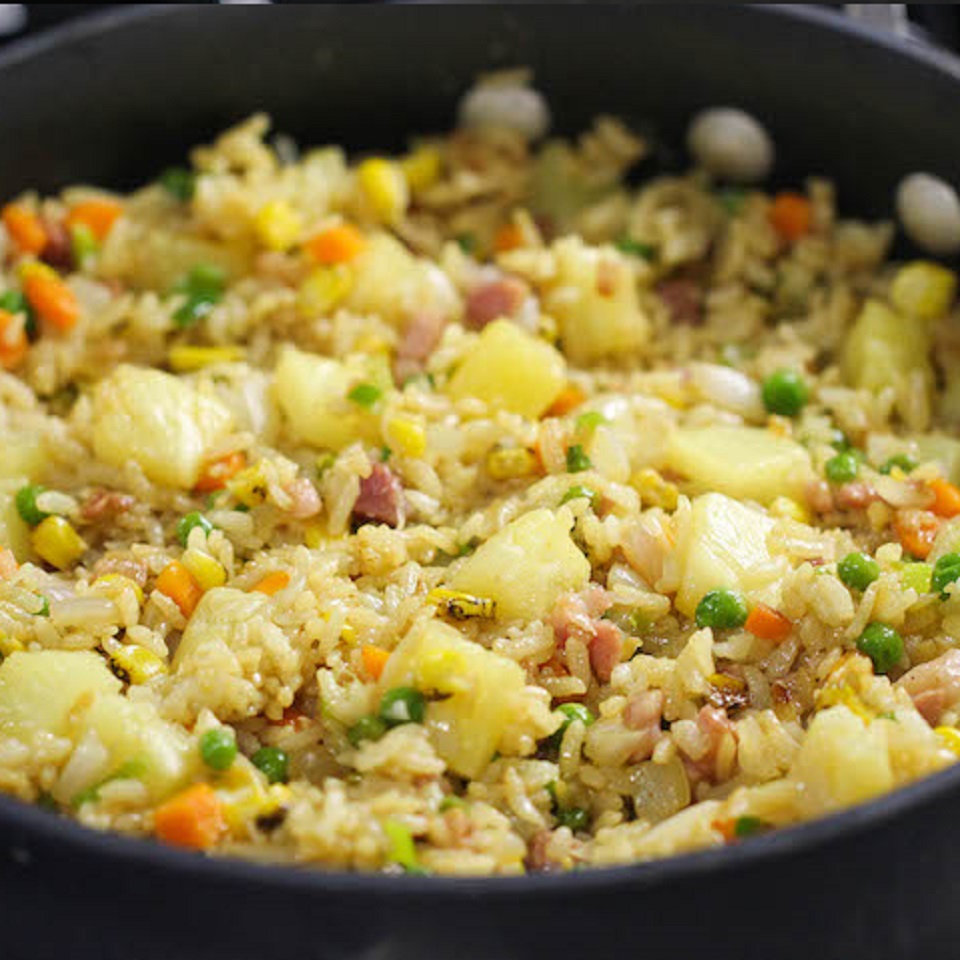 Pineapple Fried Rice with Ham