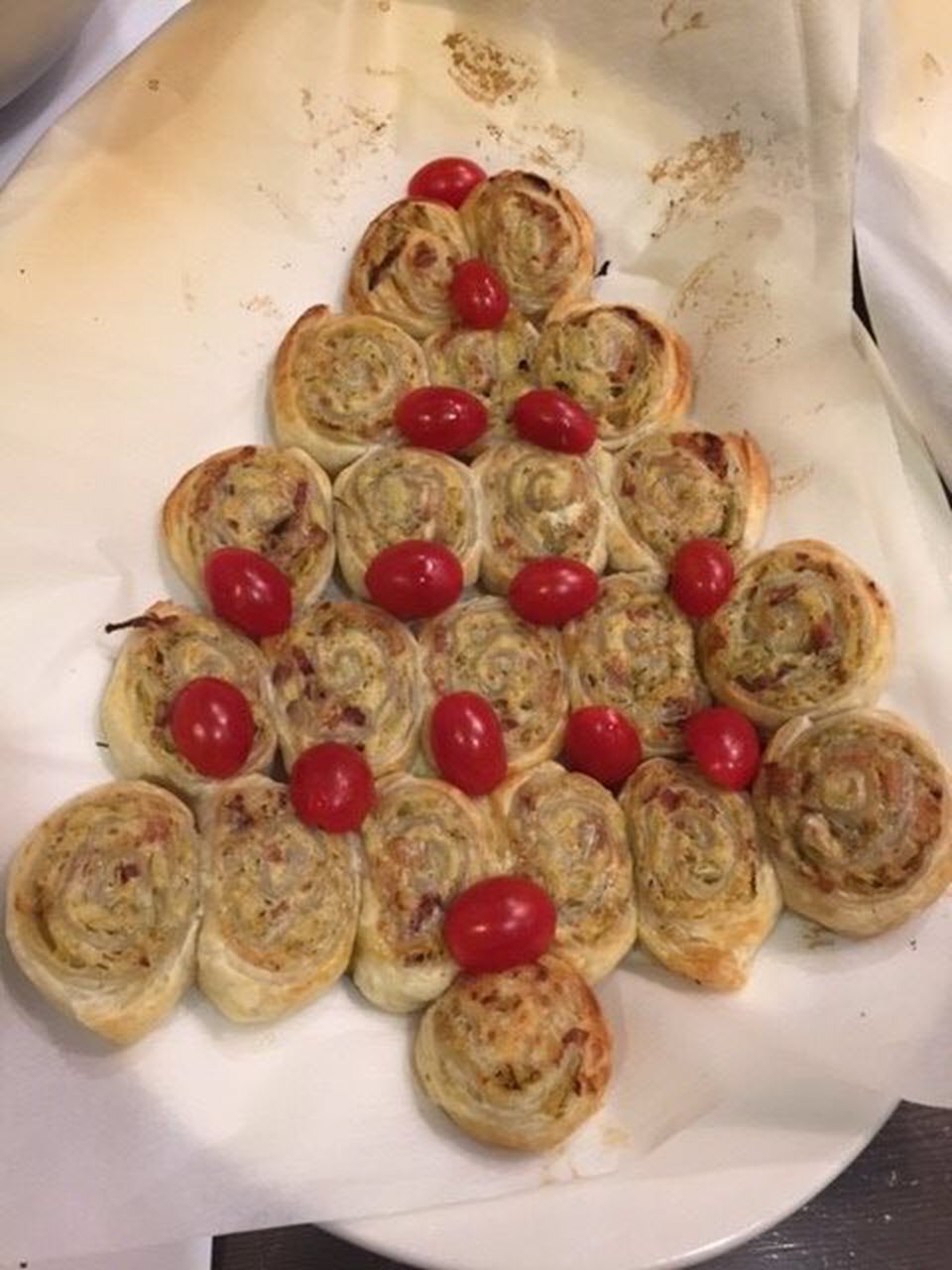 Puff Pastry Pull-Apart Christmas Tree