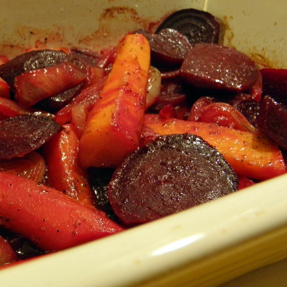 Purple Beet, Carrot, and Onion Medley