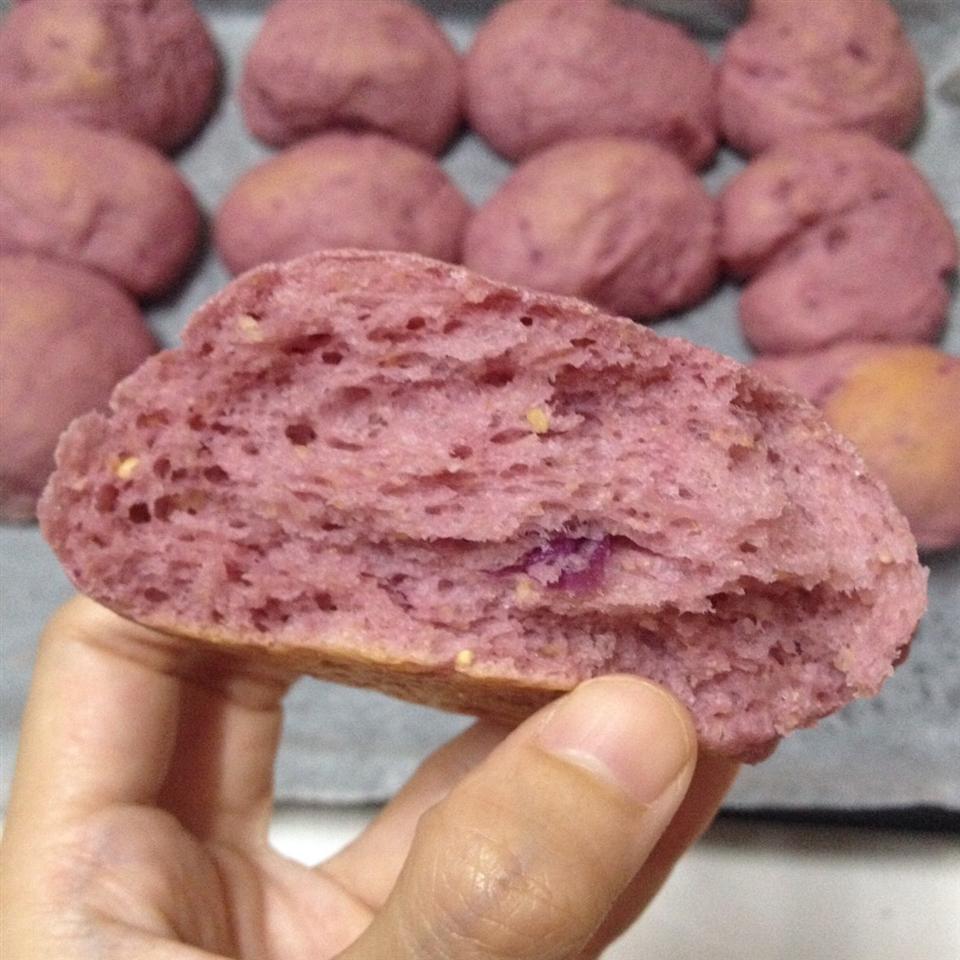 Purple Sweet Potato Whole Wheat Bun