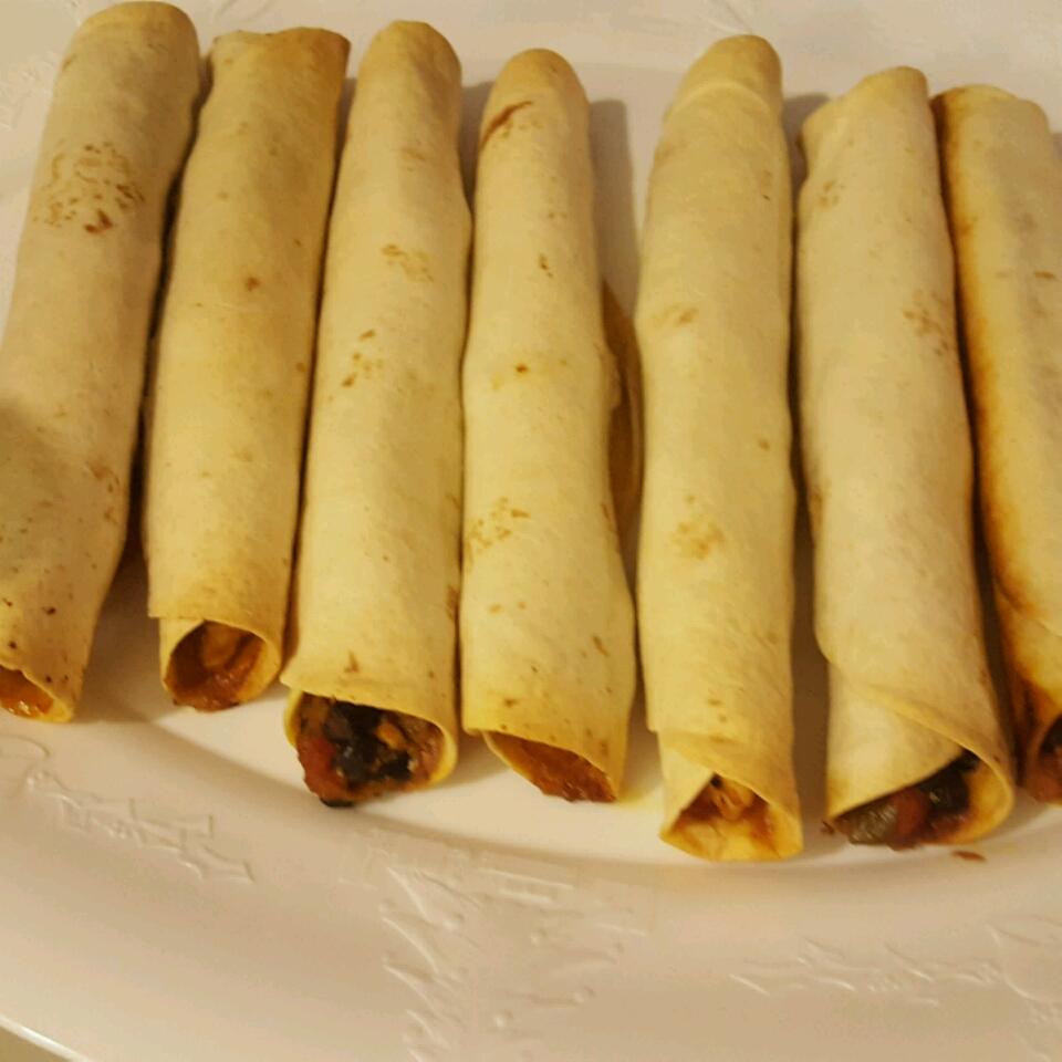 Quick and Easy Chicken Taquitos