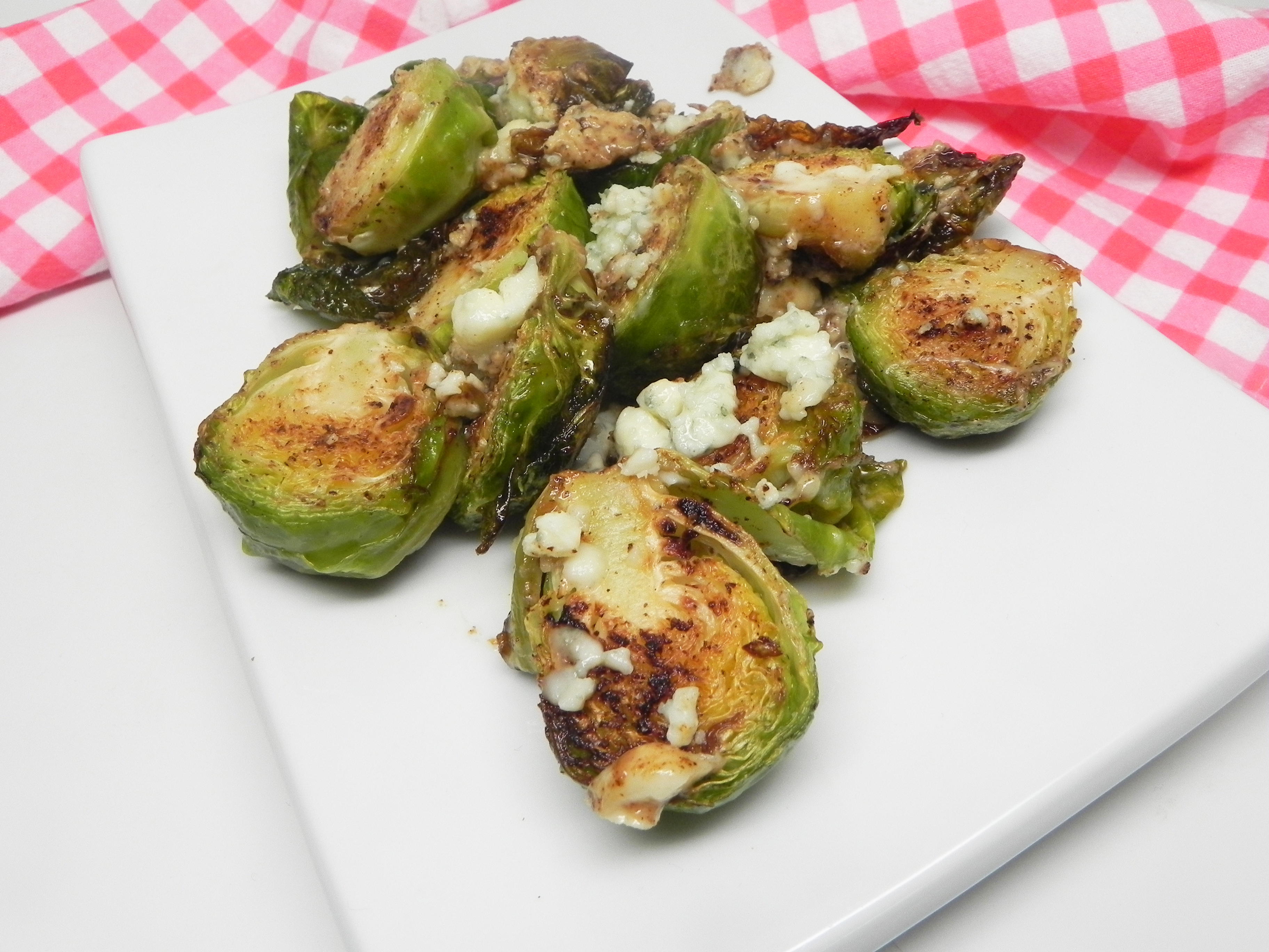 Quick and Easy Pan-Roasted Brussels Sprouts with Gorgonzola Cheese