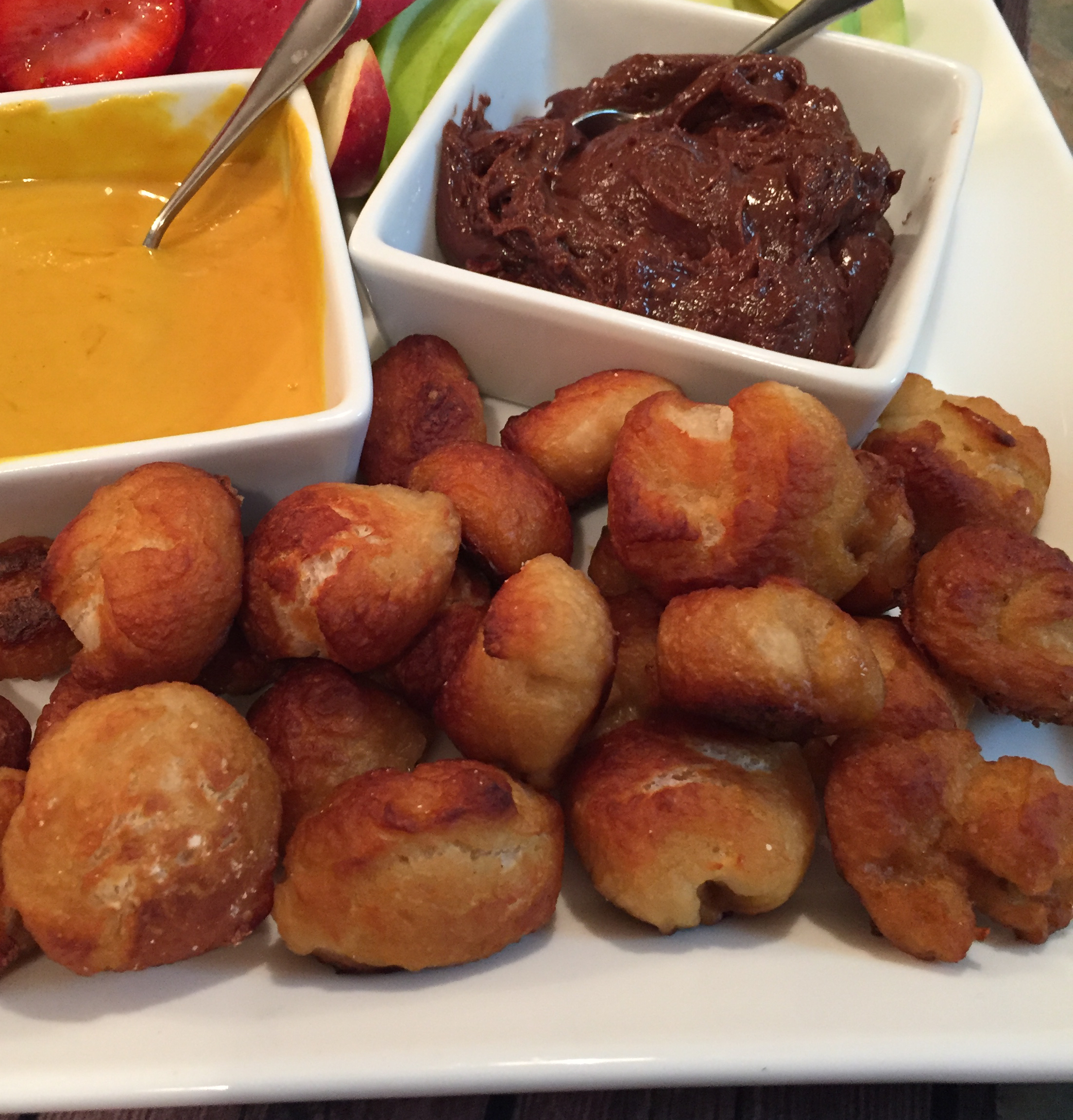 Quick and Easy Pretzel Bites with Nutella® Dipping Sauce
