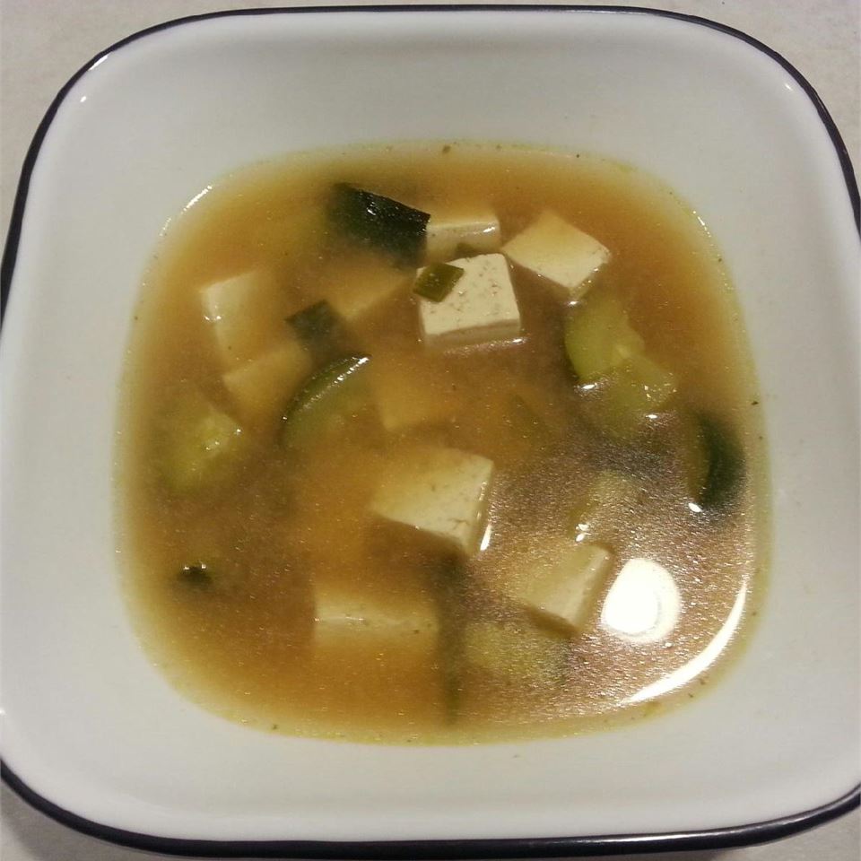 Quick and Simple Korean Doenjang Chigae (Bean Paste/Tofu Soup)