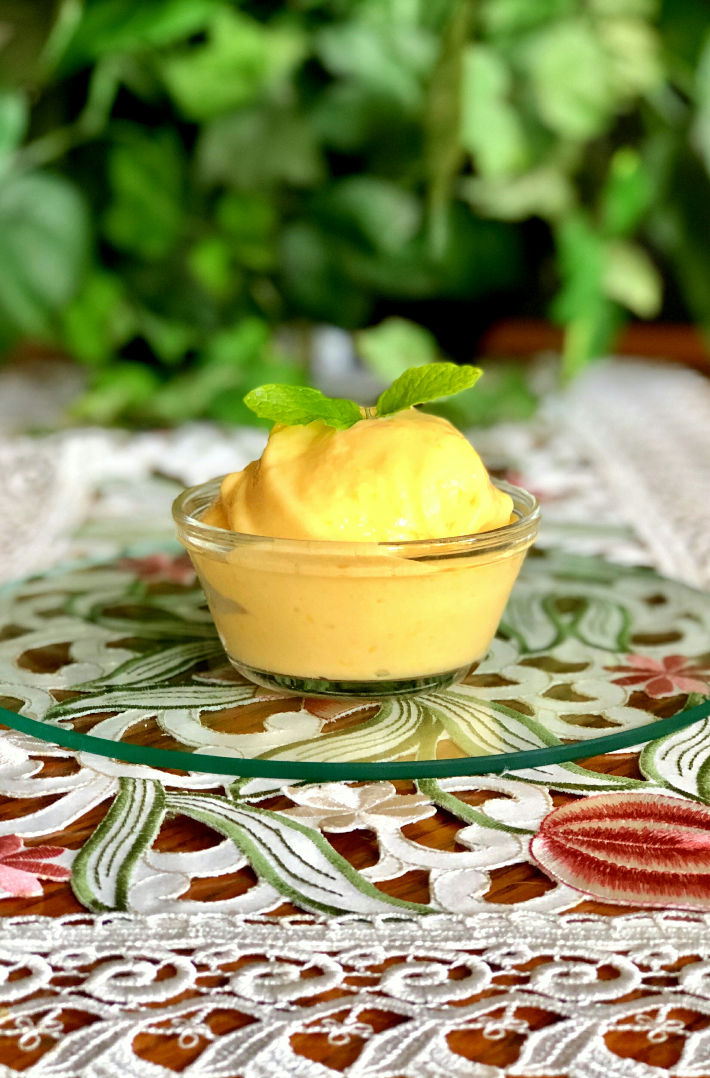 Quick Mango Ice Cream