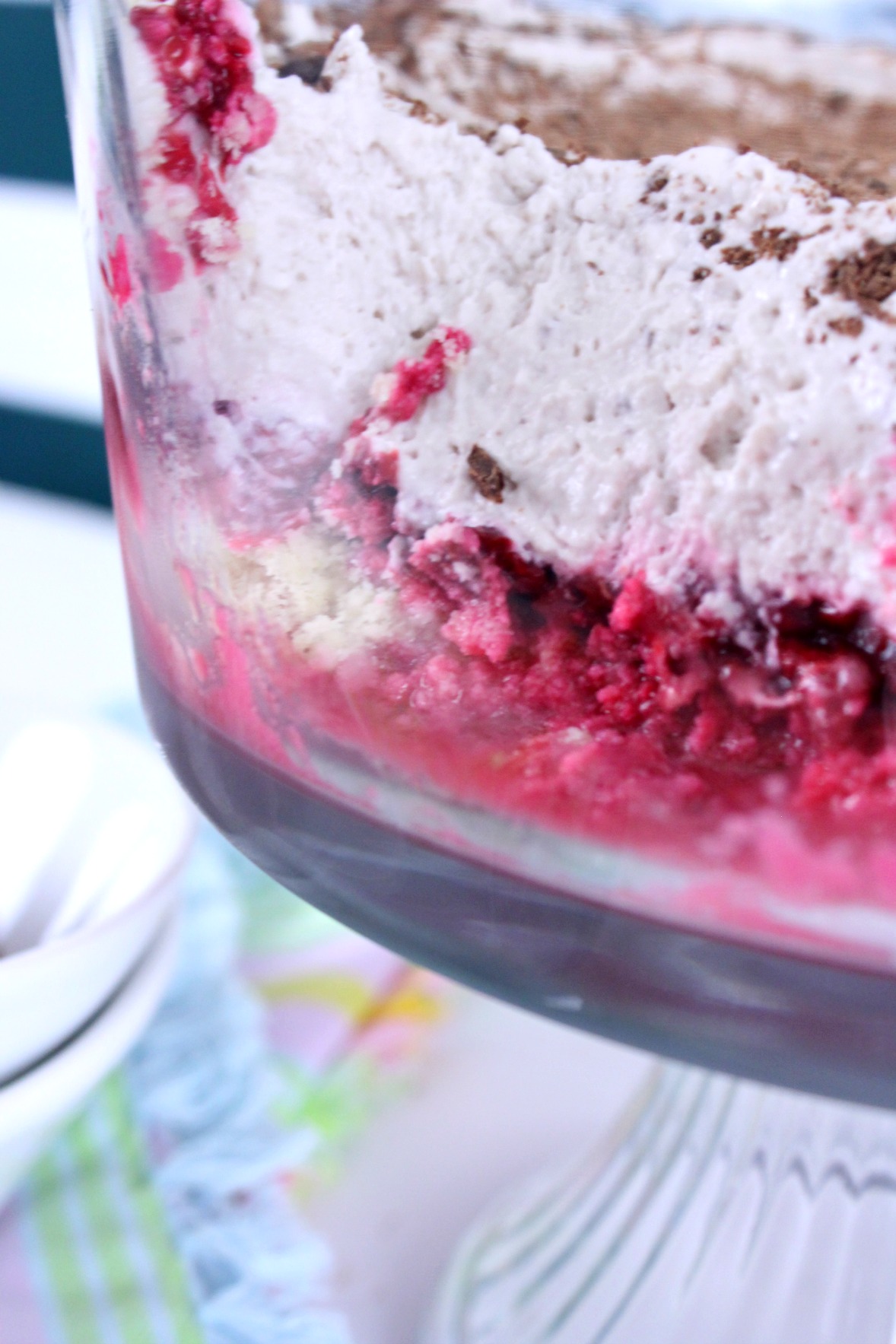 Raspberry-Mascarpone Trifle with Amaretti Cookies