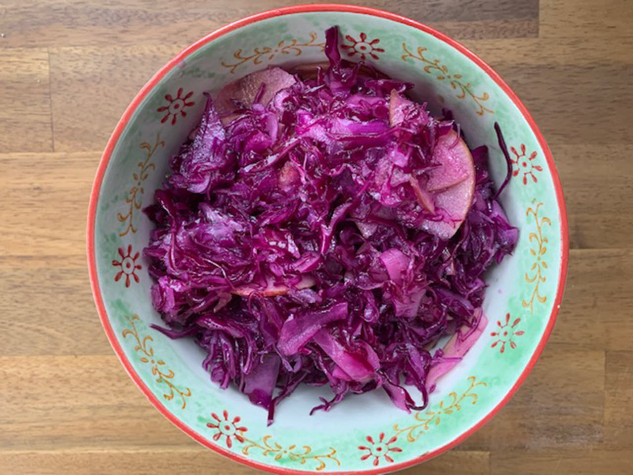 Red Cabbage Salad with Apples