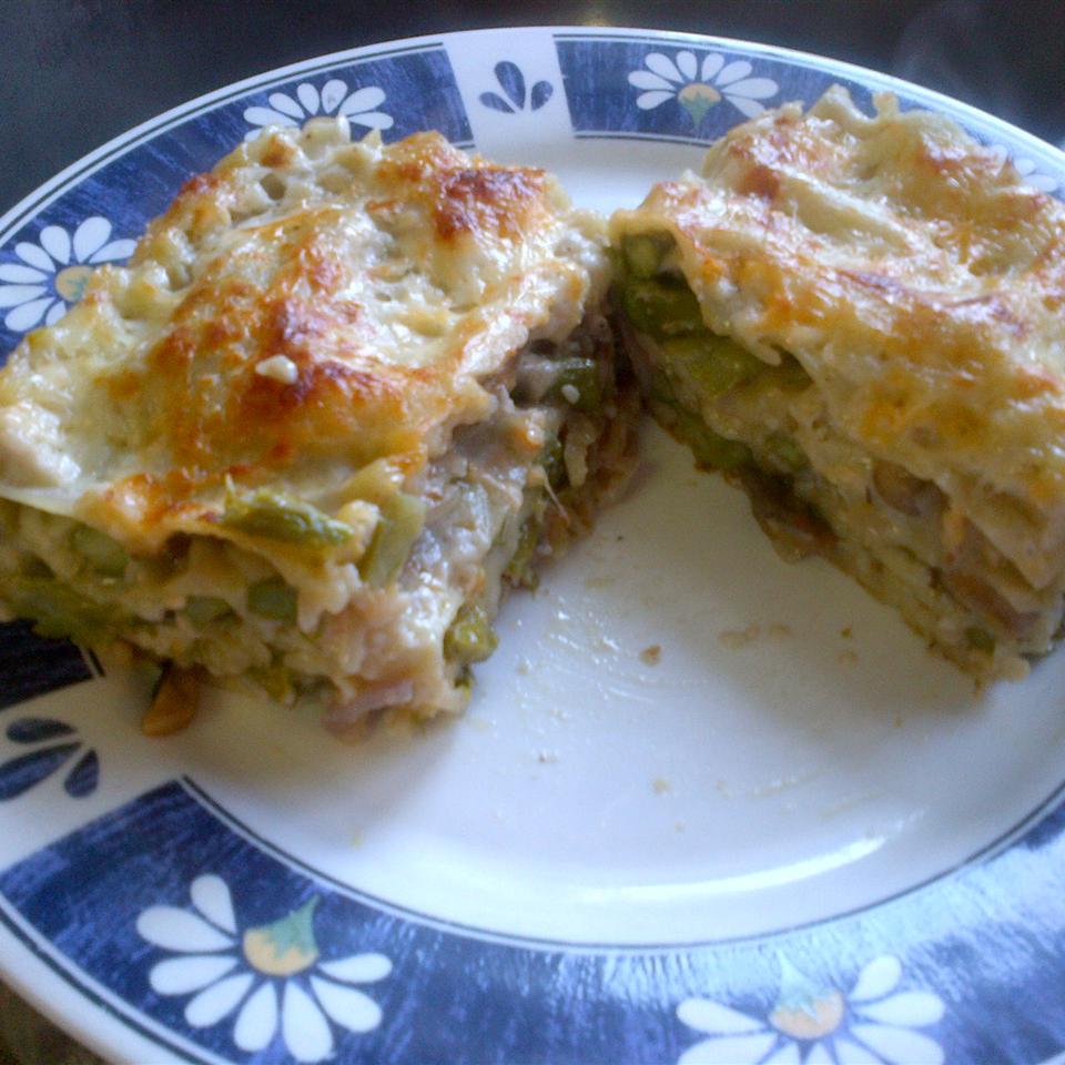 Roasted Asparagus and Mushroom Vegetarian Lasagna