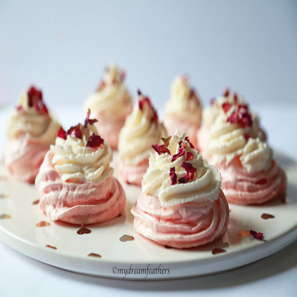 Rose Pavlova Cakes
