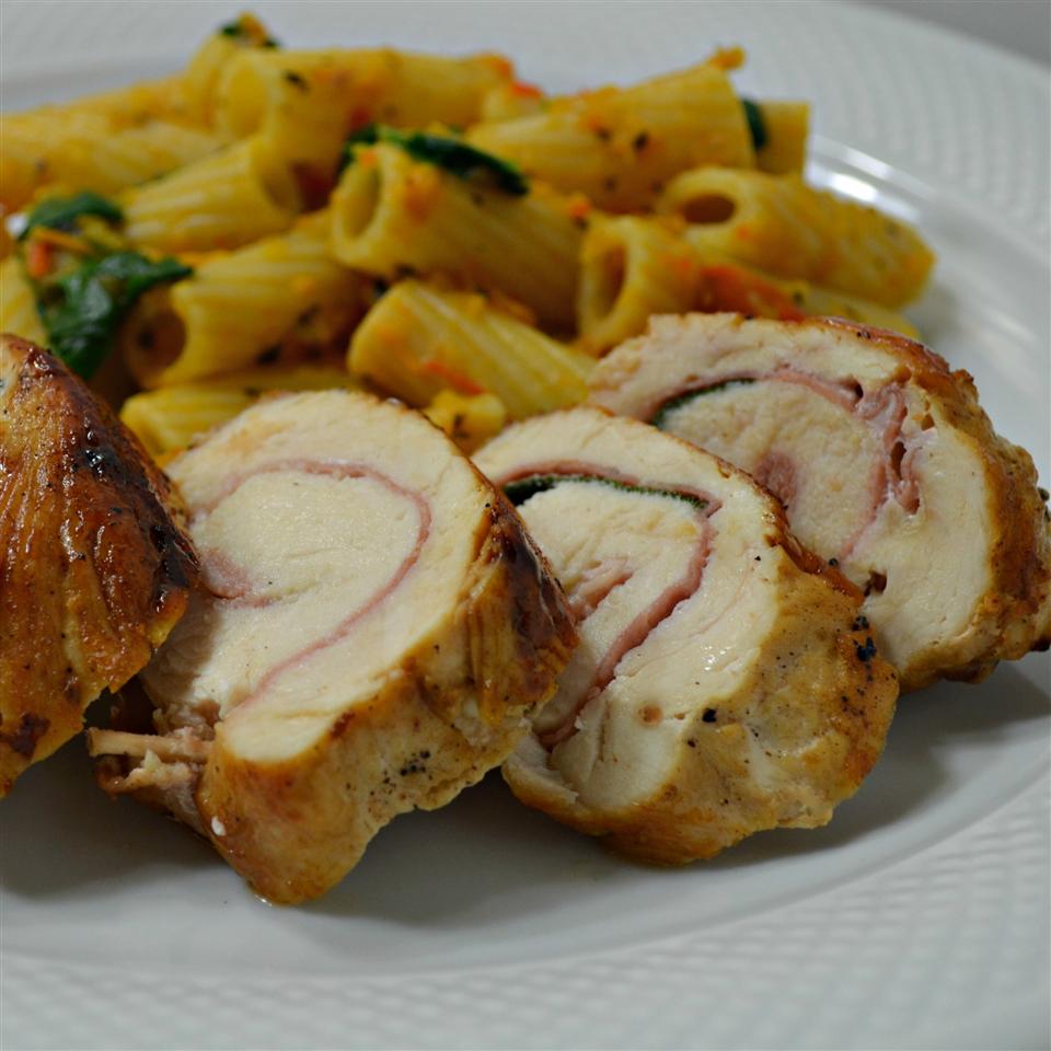 Saltimbocca di Pollo alla Romana (Prosciutto-Stuffed Chicken Breast Roulades)