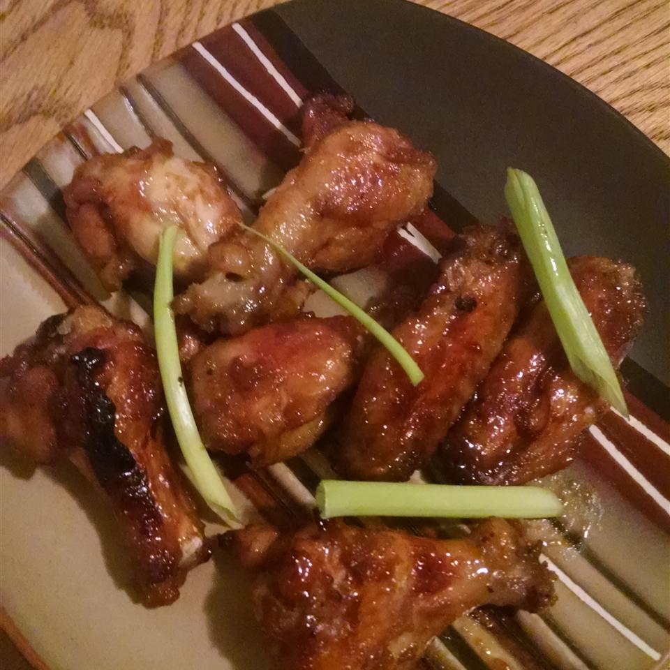 Simple Marinated Chicken Wings