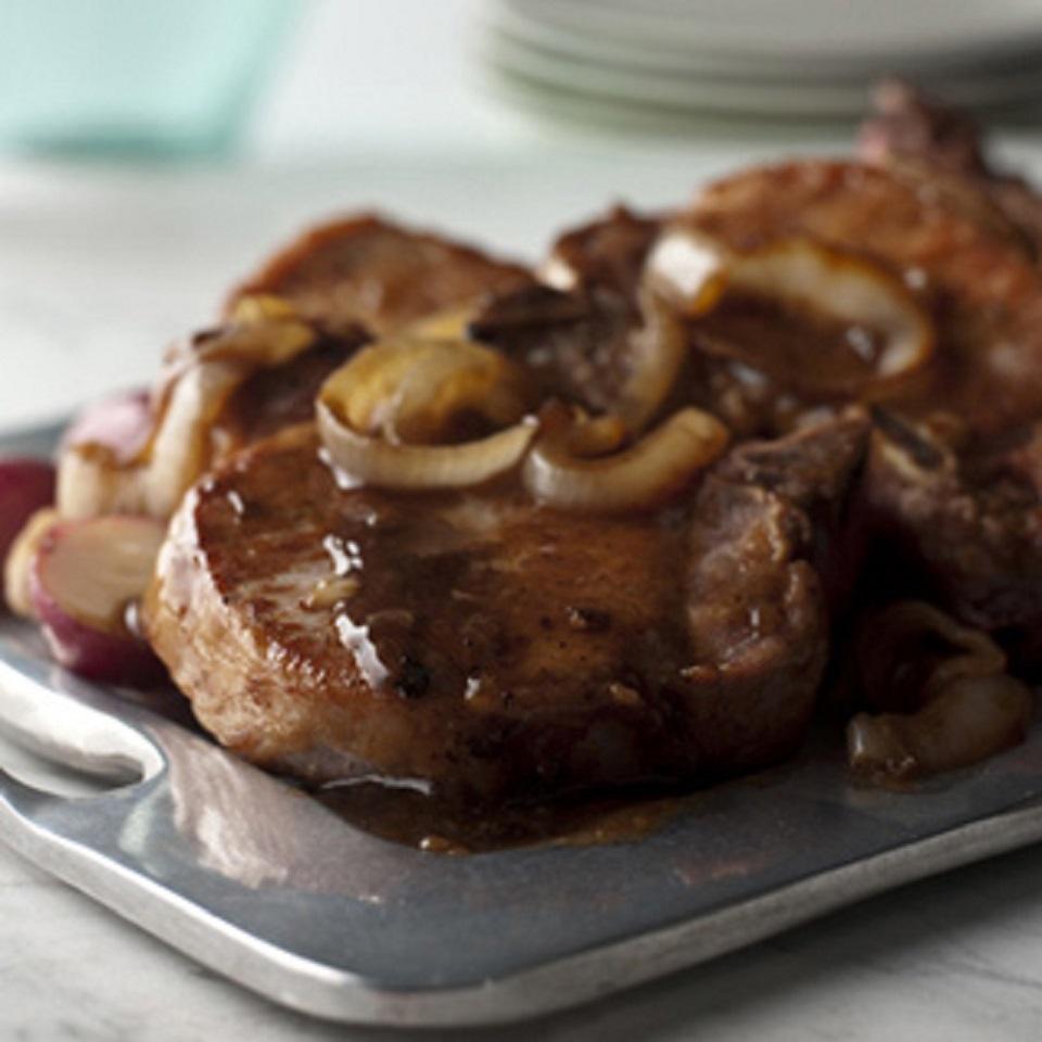 Smothered Pork Chops from Swanson®