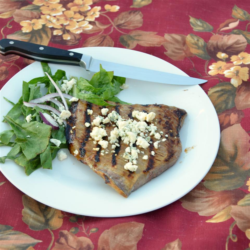 Soft Steak (Marinated Skirt Steak with Bleu Cheese)