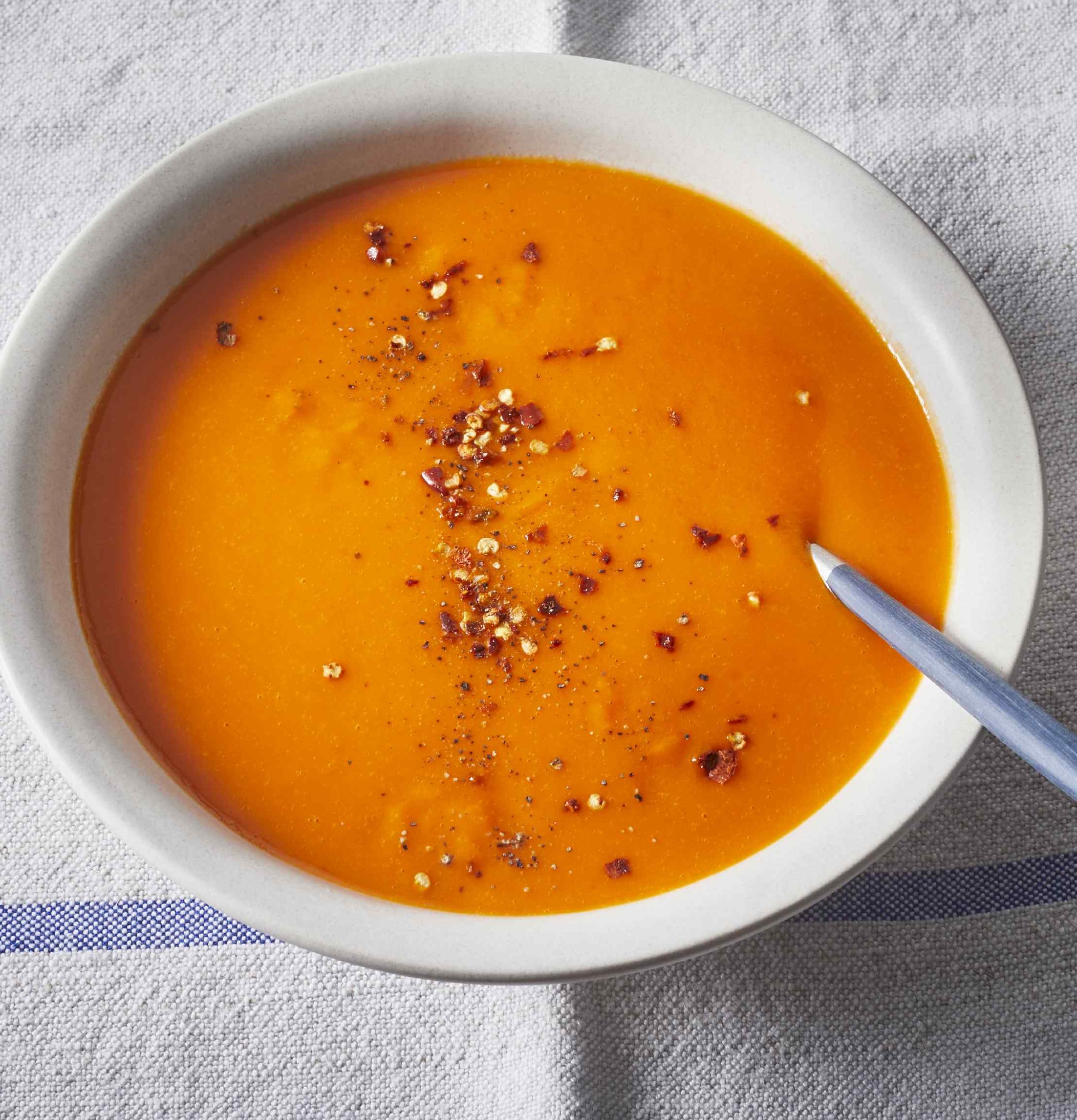 Spicy Red Bell Pepper Soup