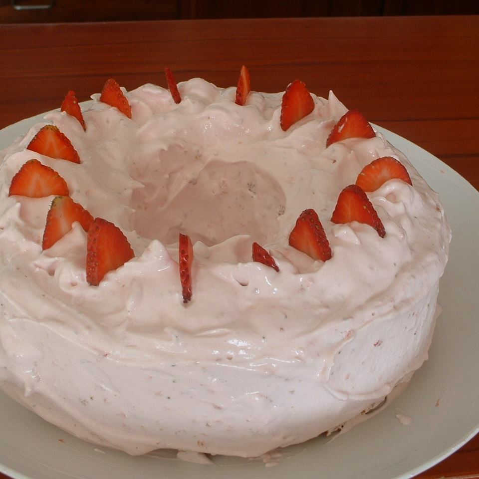 Strawberry Cake III