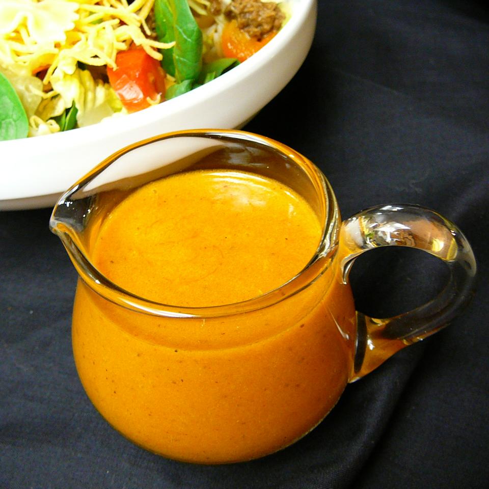 Sweet and Spicy French Dressing