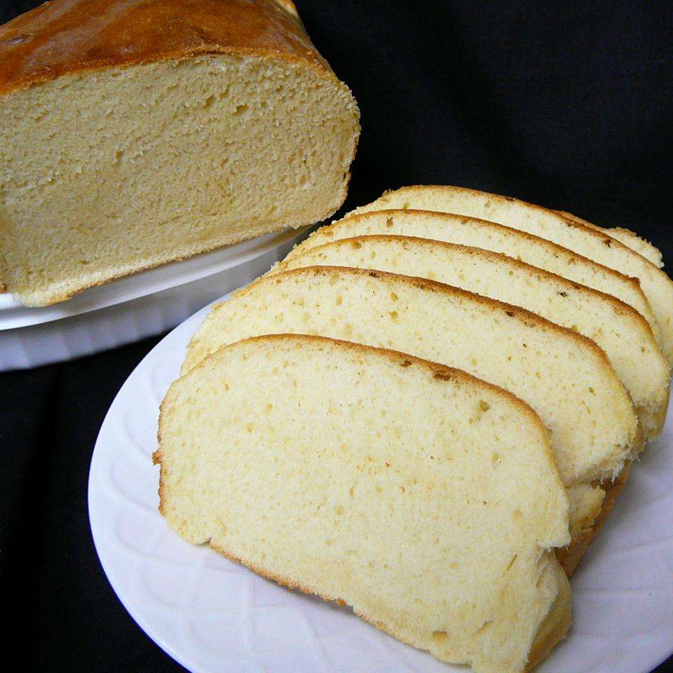 Tangy Buttermilk Cheese Bread