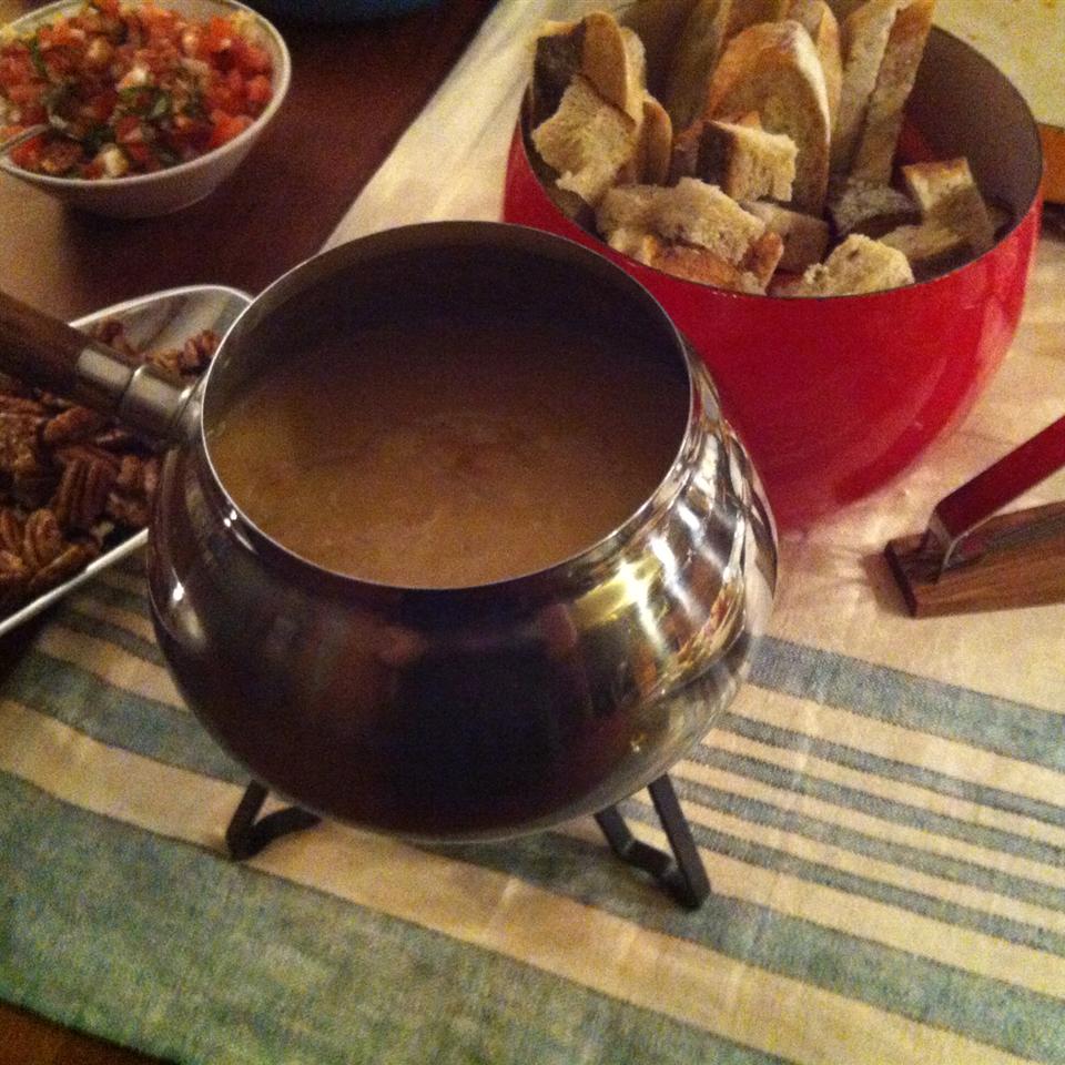 The Best Swiss Cheese and Beer Fondue