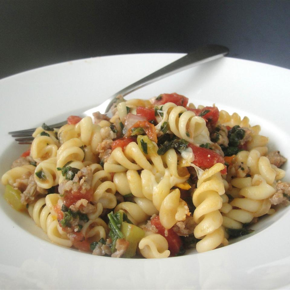 Tomato, Spinach, and Cheese Pasta