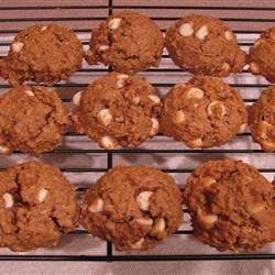 White Chocolate-Mocha-Oatmeal Cookies