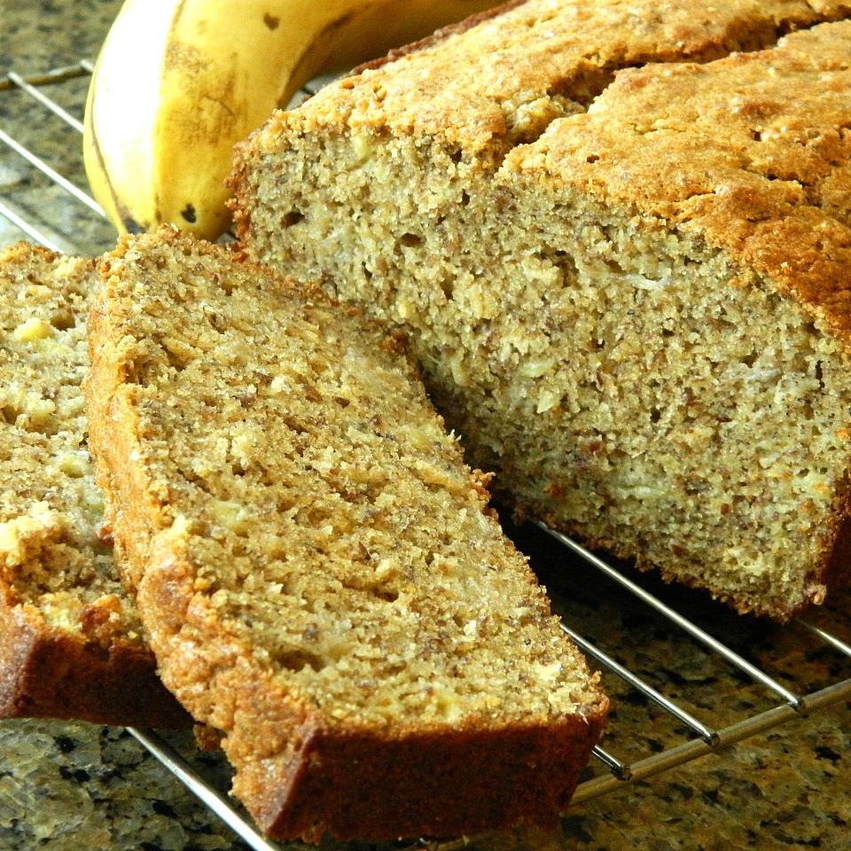 Whole Wheat Banana Bread with Flaxseed and Oats