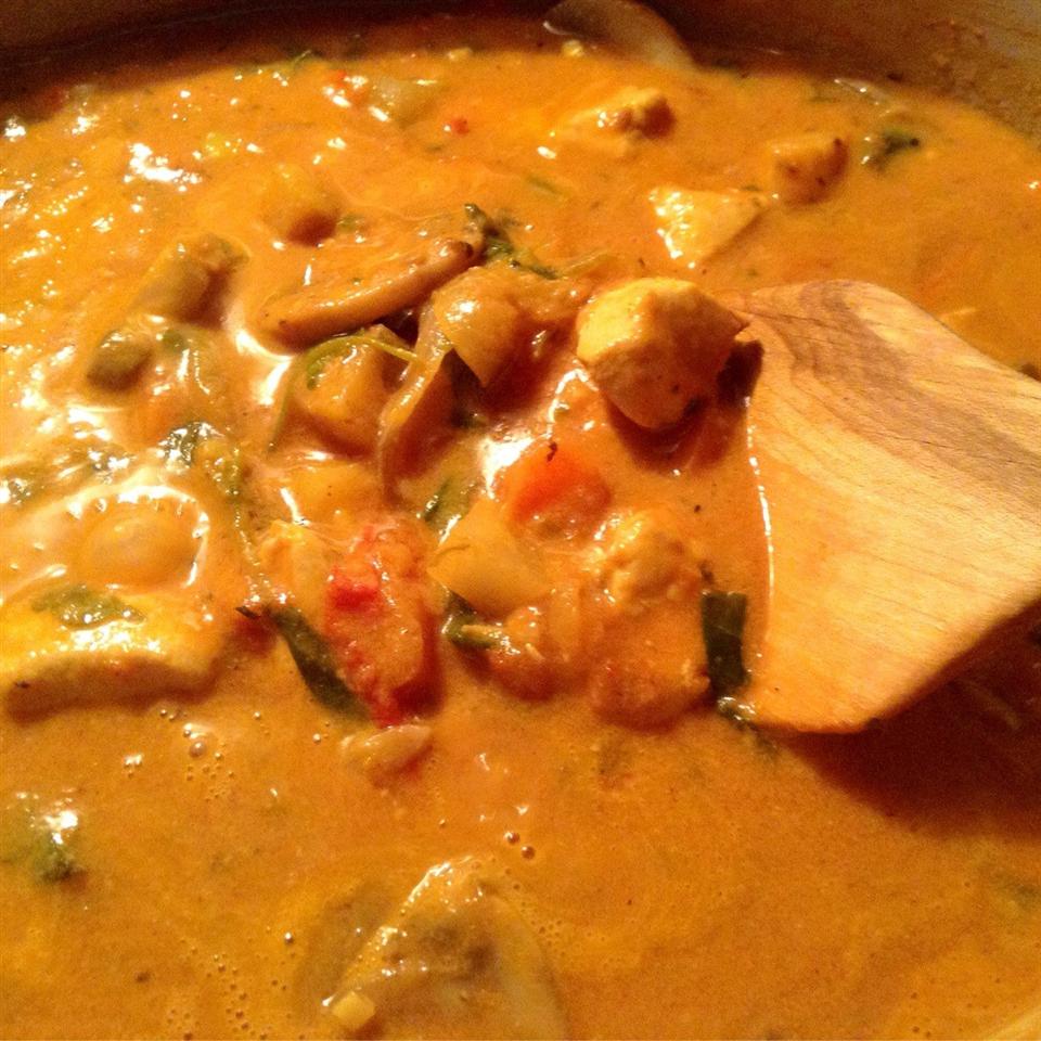 Whole30® Coconut Chicken Curry